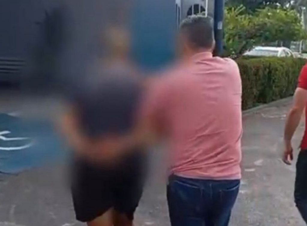 Lutador preso pela PC-AM por manter ex-companheira em cárcere e obrigá-la a ter bebê em casa em Manaus