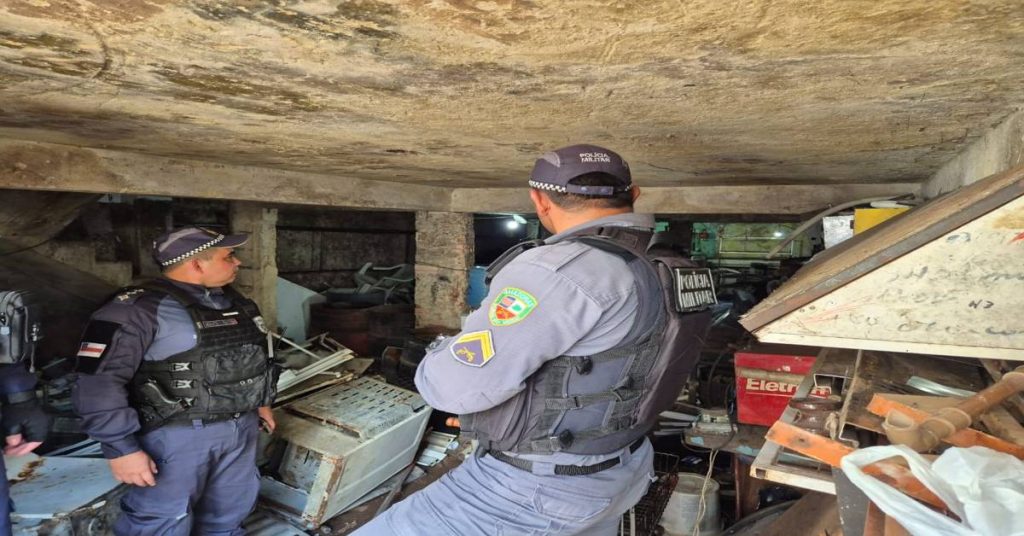 Sucatarias autuadas em Manaus pela CIF