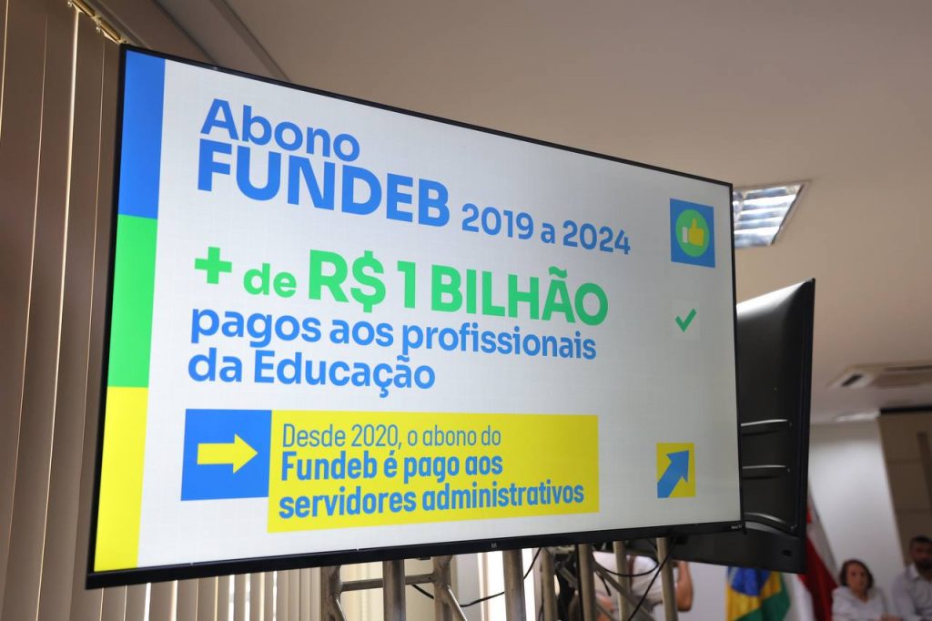 Governador-Wilson-Lima-anuncia-pagamento-do-Fundeb-para-32-mil-servidores-da-rede-estadual-de-Educacao