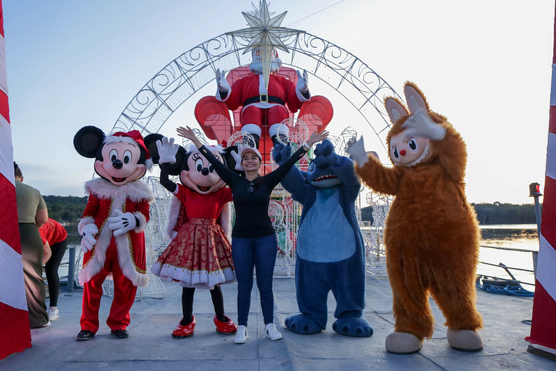 Embarcação do Natal das águas da Prefeitura de Manaus chega à comunidades da Zona Rural (Foto: Divulgação)