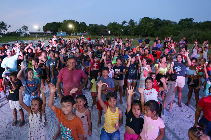 Embarcação do Natal das águas da Prefeitura de Manaus chega à comunidades da Zona Rural (Foto: Divulgação)