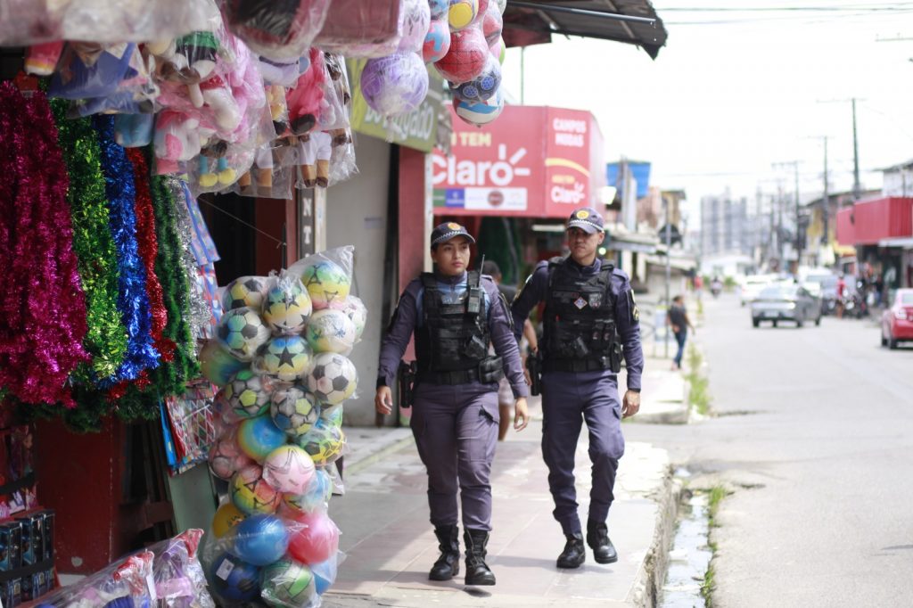 Manaus registra queda de 62% nos roubos a comércios em outubro. Redução é a maior em 12 anos; SSP-AM cita reforço policial e inteligência.