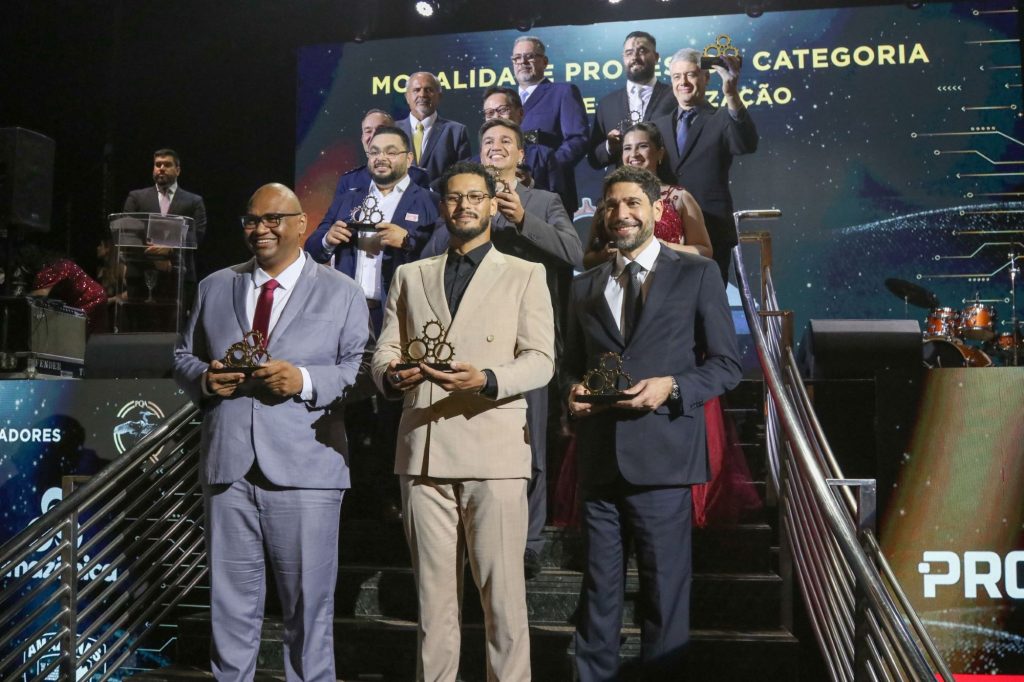 Vencedores na modalidade processo, Grande Organização