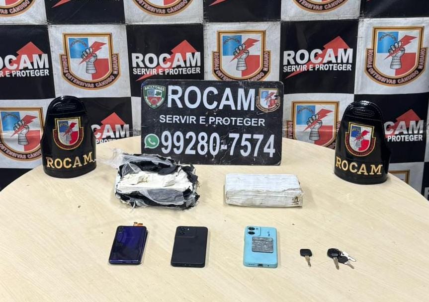 Três homens são presos vendendo drogas dentro de motel em Manaus Policiais da ROCAM apreendem drogas, celulares e motocicletas no Motel Tahiti, Manaus