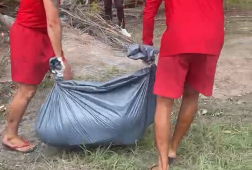 Corpo esquartejado encontrado no rio no bairro Tarumã, em Manaus