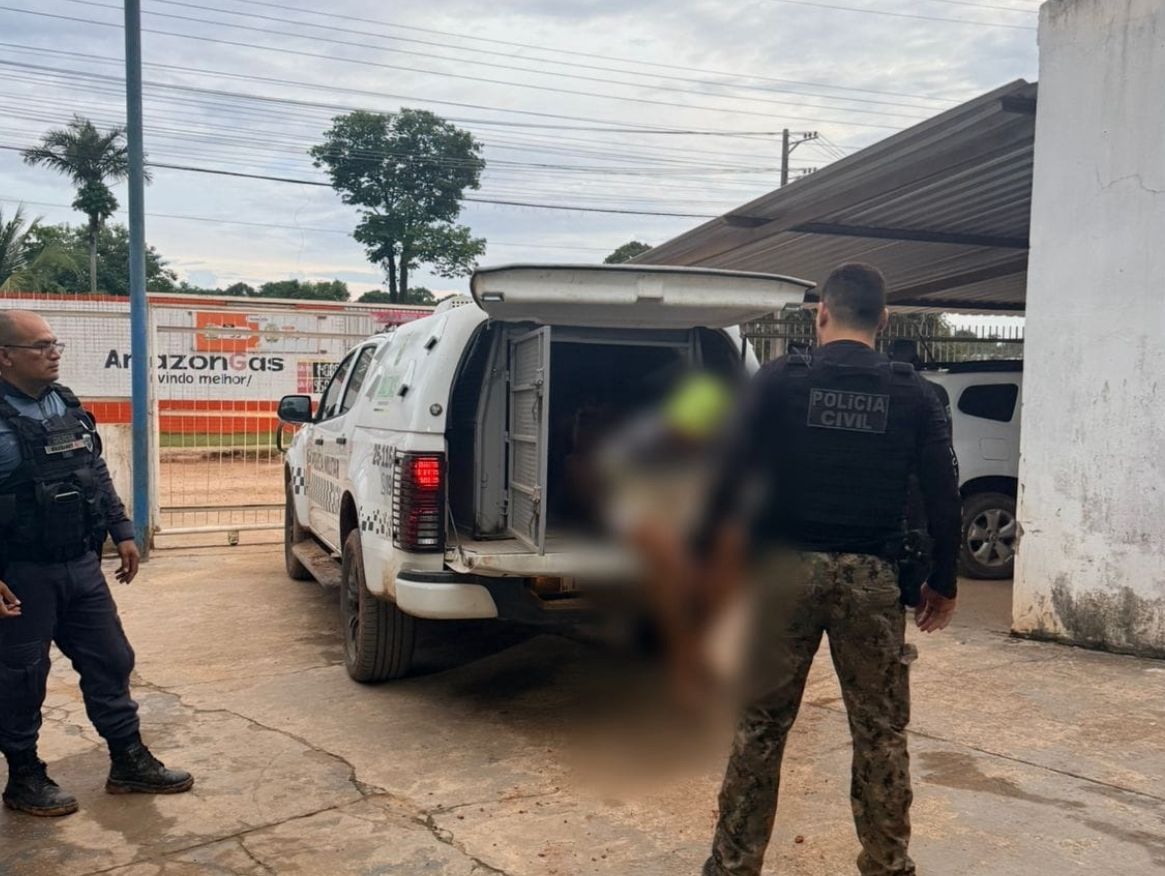 Polícia Civil prende dois homens acusados de furto qualificado em Fonte Boa