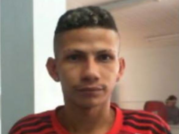 Padrasto é procurado suspeito de torturar e matar criança de 1 ano em Manaus Foto de Luciano da Costa Palheta, suspeito procurado pela PC-AM por tortura e morte de enteado