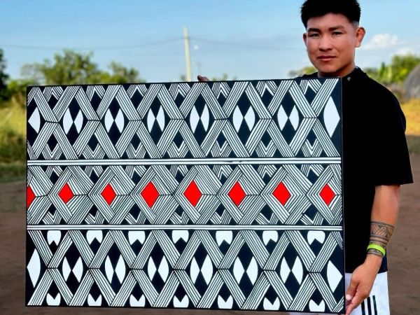 Tucum, o primeiro marketplace indígena do Brasil, que completa 12 anos em 2025 conectando a arte indígena diretamente ao mercado