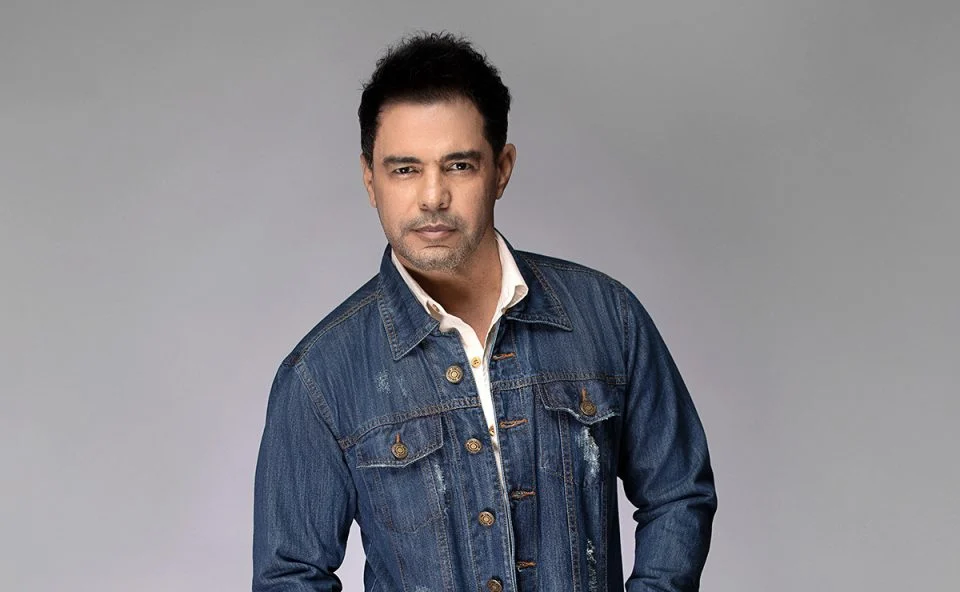 SBT cancela especial de Natal de Zezé Di Camargo após polêmica Zezé Di Camargo tem show cancelado após polêmica criada com diretoria do SBT