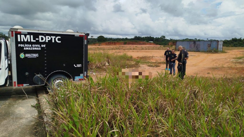 Cena de crime em Manaus, onde quatro homicídios aconteceram em menos de quatro horas
