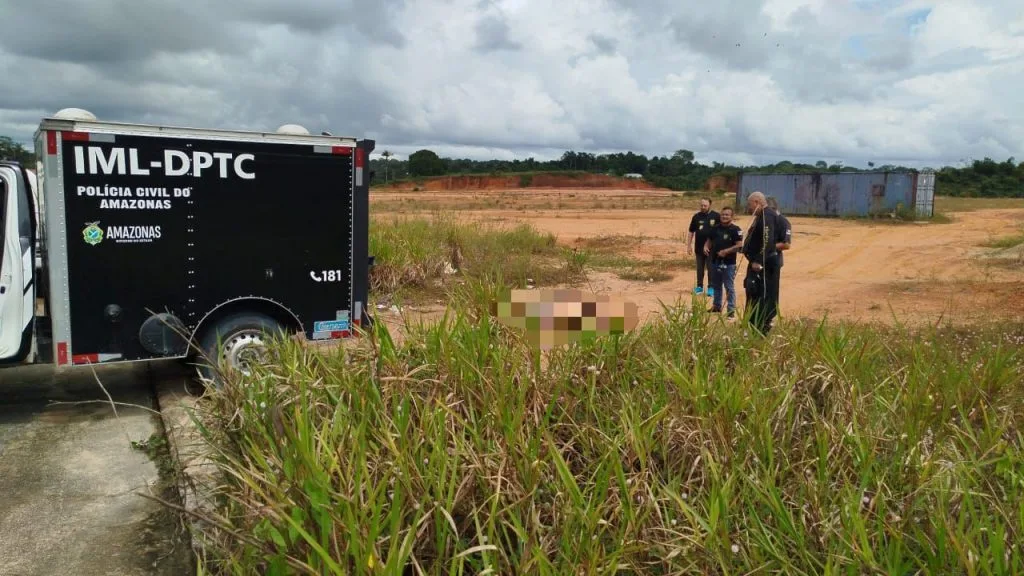 Cena de crime em Manaus, onde quatro homicídios aconteceram em menos de quatro horas