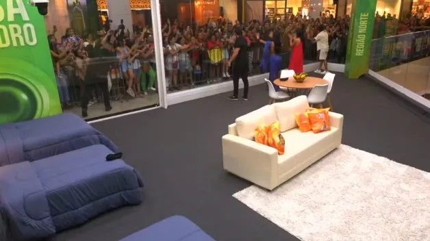 Torcida de Manaus na Casa de Vidro do BBB26