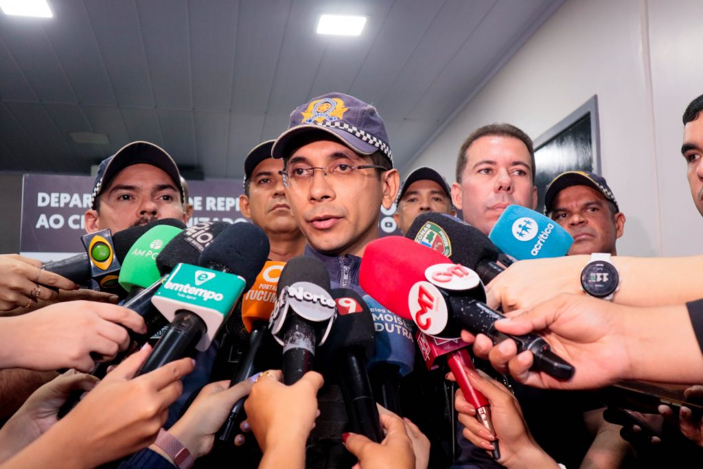 Policia explica apreensão de drogas em Manaus
