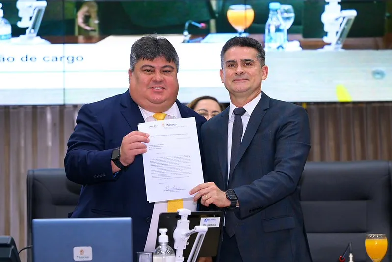 David Almeida renuncia à Prefeitura de Manaus e assume pré-candidatura ao Governo do AM