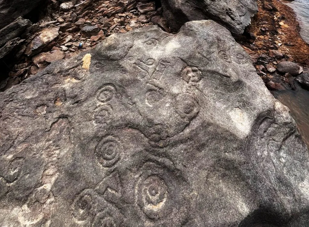 Sítio arqueológico identificado no Alto Rio Japurá na Amazônia