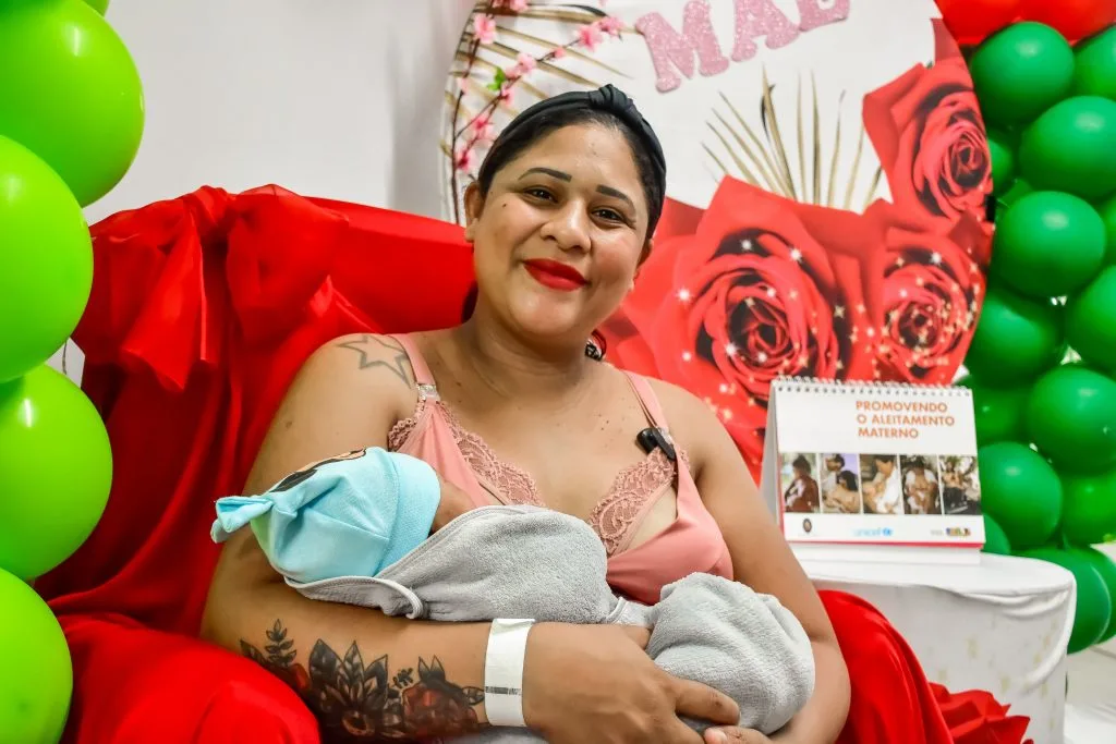 Nascimento de bebê em maternidade de Manaus no Dia das Mães em 2026