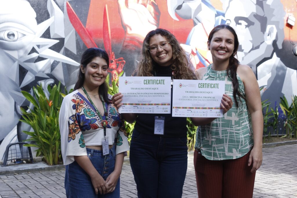 Alunas premiadas pela Fiocruz Amazônia