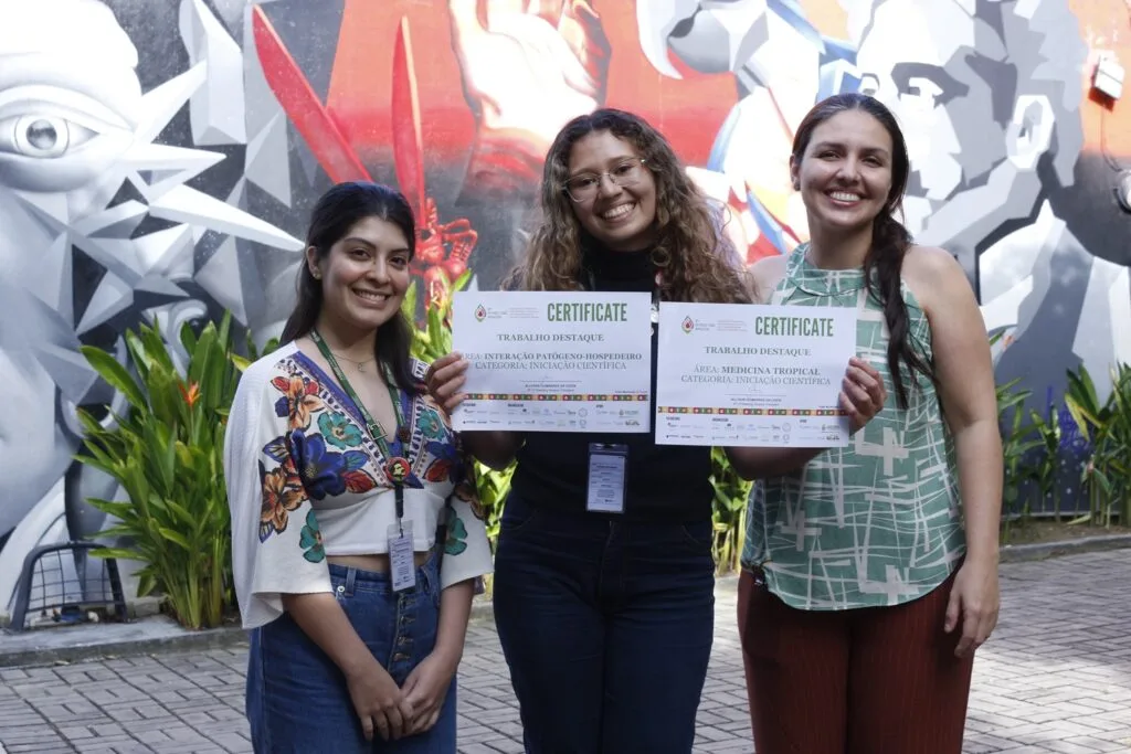 Alunas premiadas pela Fiocruz Amazônia