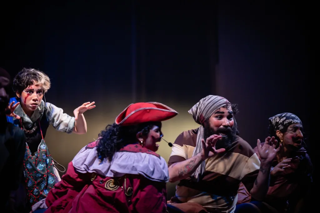 Dois espetáculos gratuitos movimentam a 2ª Mostra de Teatro Águas de Manaus nesta sexta
